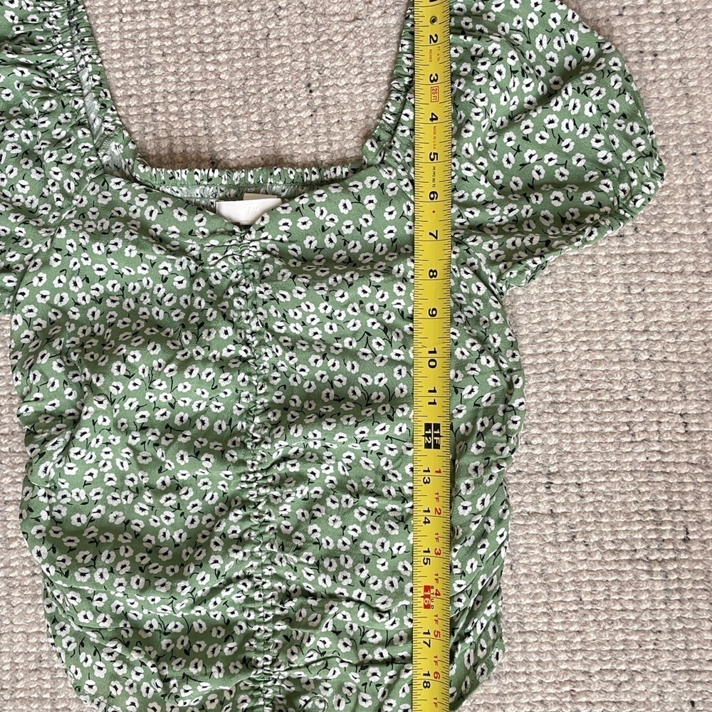 H&M Floral Print Puff Sleeve Top Size Small - Picture 3 of 5
